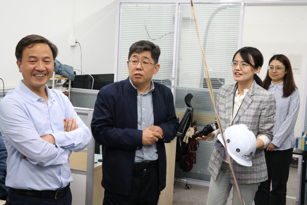 7d743c8bf97c031f0af67fa2384502c3.png 7d743c8bf97c031f0af67fa2384502c3.png